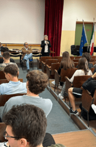 Dialoghi di carta. Il maggio dei licei: incontro con gli autori